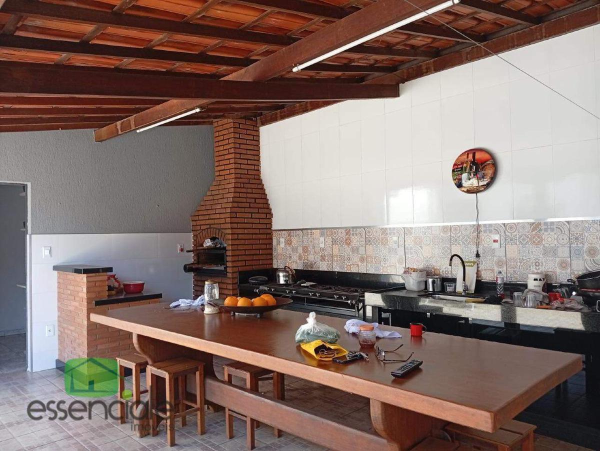 Casa Comercial, Eldorado, 5 Quartos, 6 Vagas, 1 Suíte