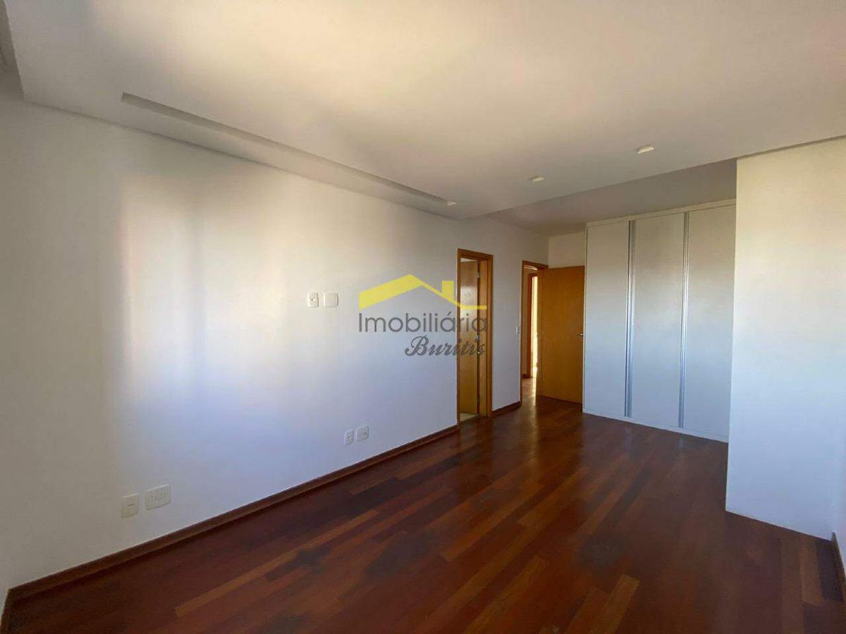 Apartamento, Vila da Serra, 4 Quartos, 3 Vagas, 1 Suíte