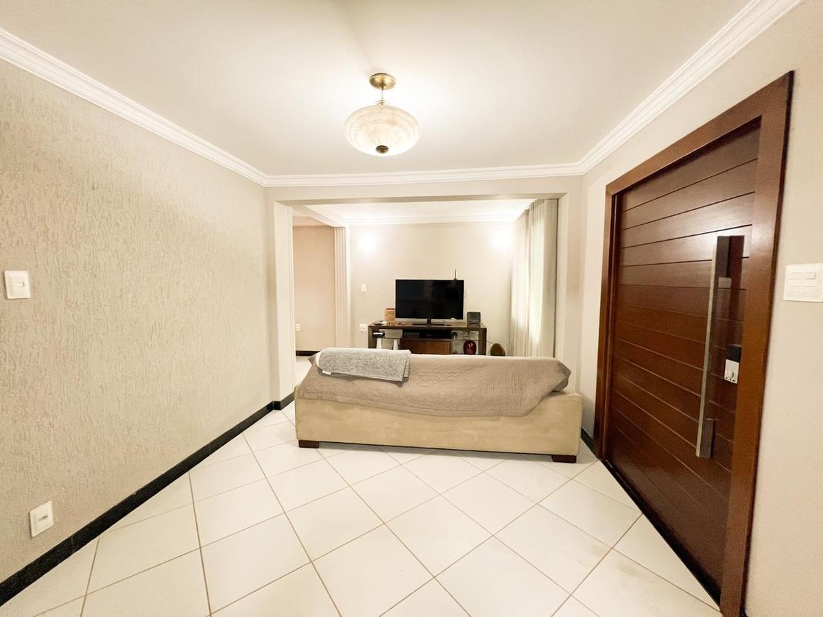 Casa, Alípio de Melo, 3 Quartos, 3 Vagas, 1 Suíte