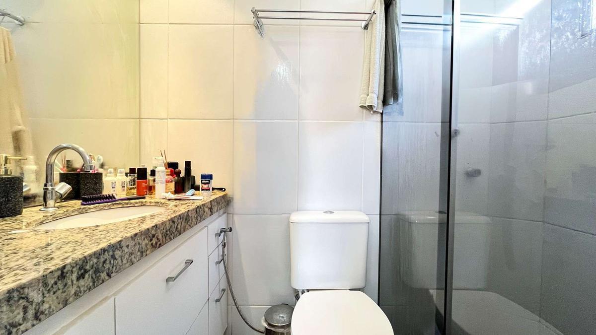 Casa, Buritis, 4 Quartos, 2 Vagas, 1 Suíte