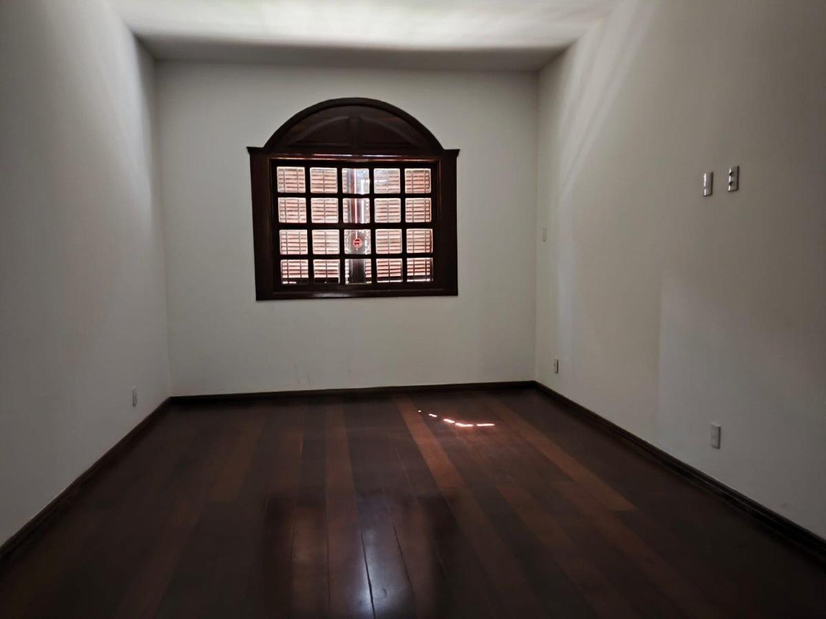 Casa, Palmares, 4 Quartos, 4 Vagas, 2 Suítes