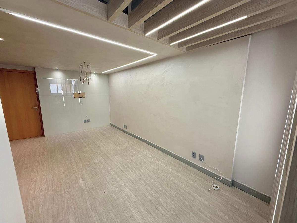 Sala, São José, 0 Quarto, 1 Vaga