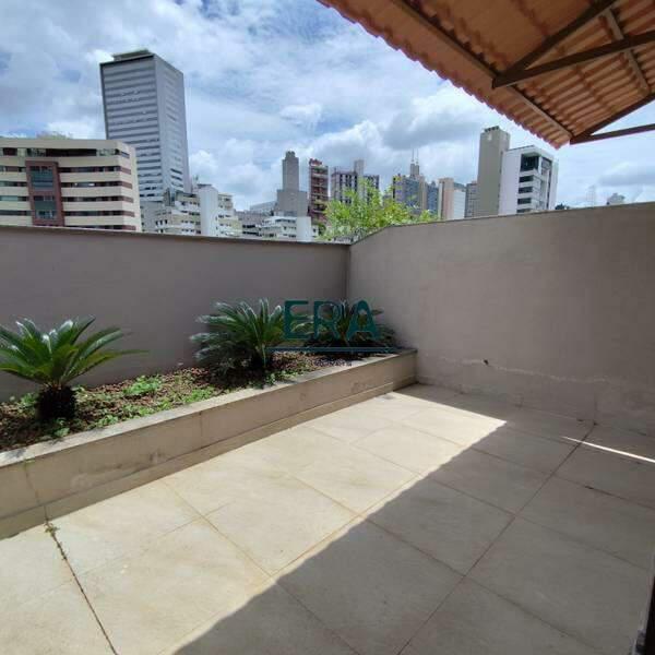 Cobertura, Luxemburgo, 1 Quarto, 2 Vagas, 1 Suíte