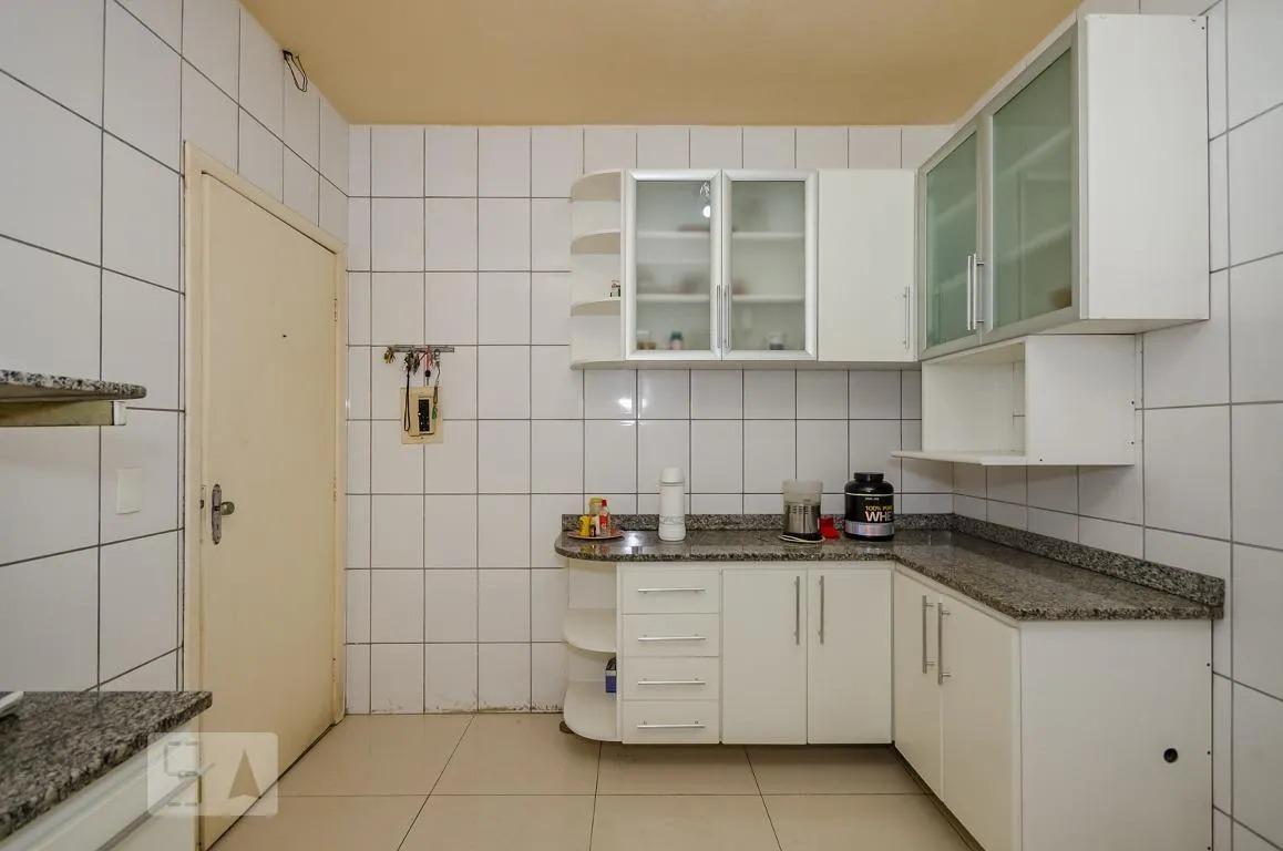 Casa, Havaí, 3 Quartos, 3 Vagas, 1 Suíte