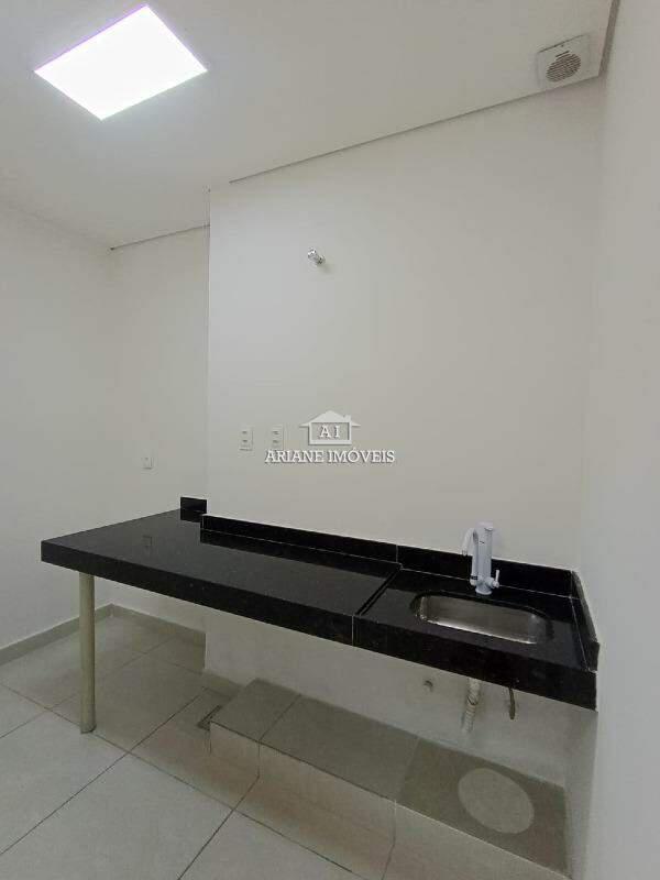 Sala, Prado, 0 Quarto, 1 Vaga
