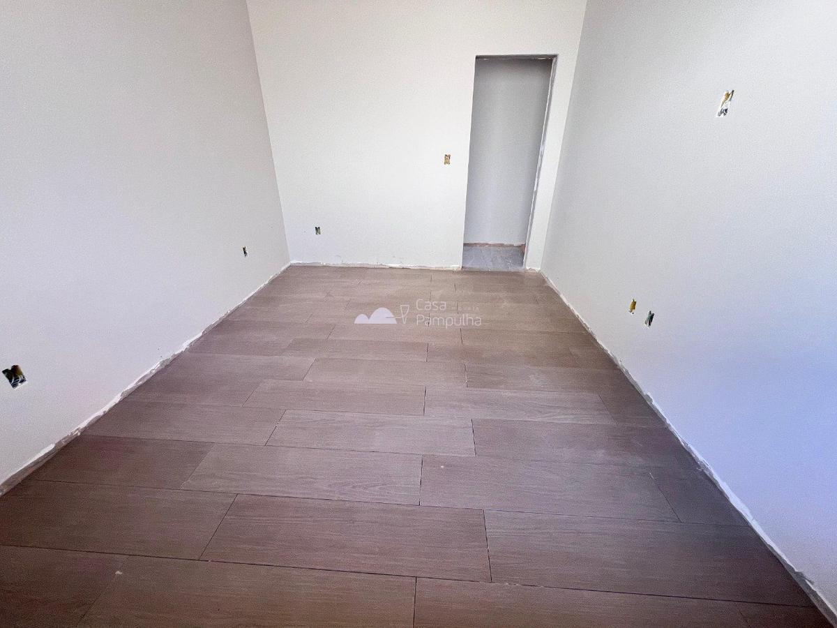 Casa, Trevo, 4 Quartos, 3 Vagas, 3 Suítes