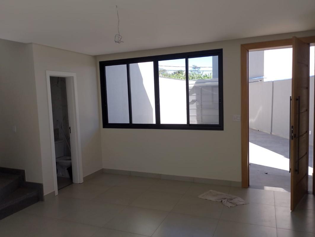 Casa, Chácara Contagem, 3 Quartos, 4 Vagas, 1 Suíte