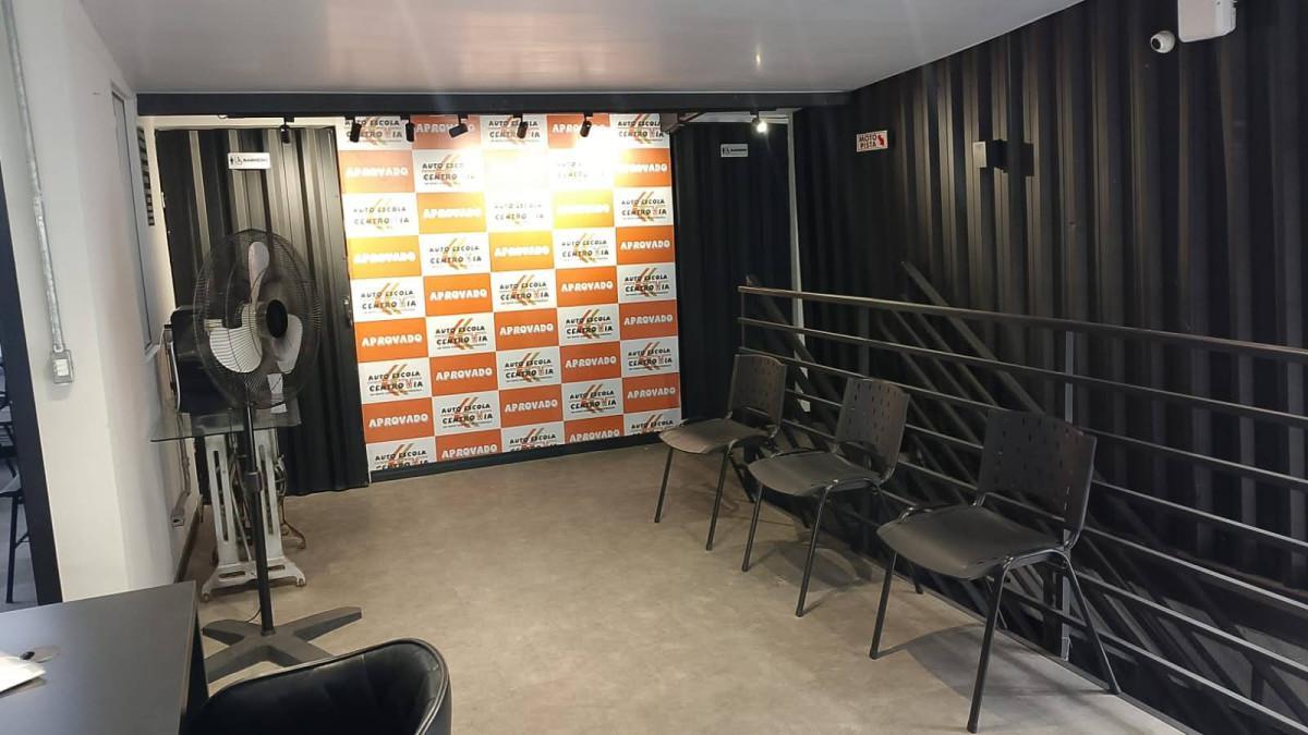 Sala, Cidade Nova, 0 Quarto, 10 Vagas