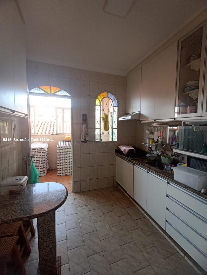 Casa, Santa Helena, 4 Quartos, 4 Vagas