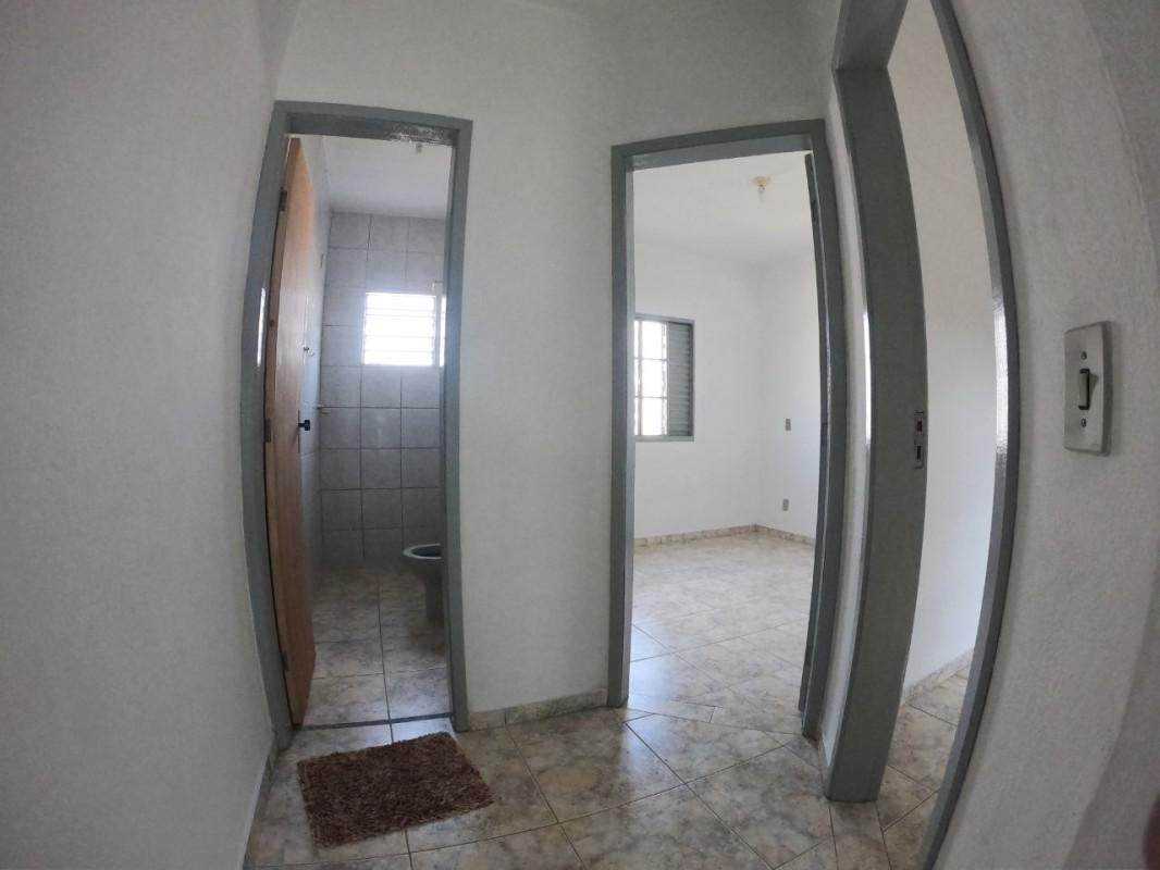 Casa, Coqueiros, 2 Quartos, 0 Vaga