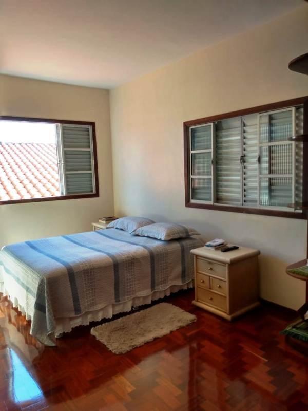 Casa, Carlos Prates, 3 Quartos, 4 Vagas, 1 Suíte