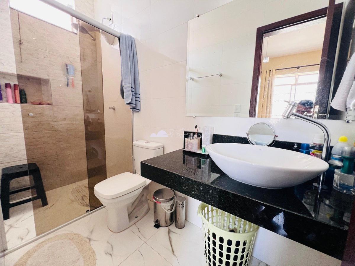 Casa, Floramar, 3 Quartos, 4 Vagas, 1 Suíte