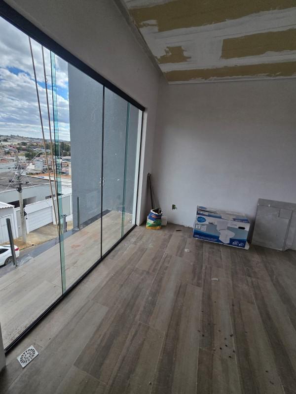 Casa, Cândida Ferreira, 3 Quartos, 4 Vagas, 1 Suíte