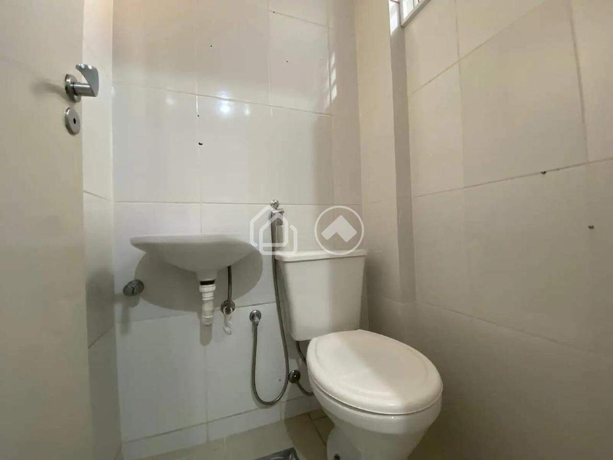 Sala, Padre Eustáquio