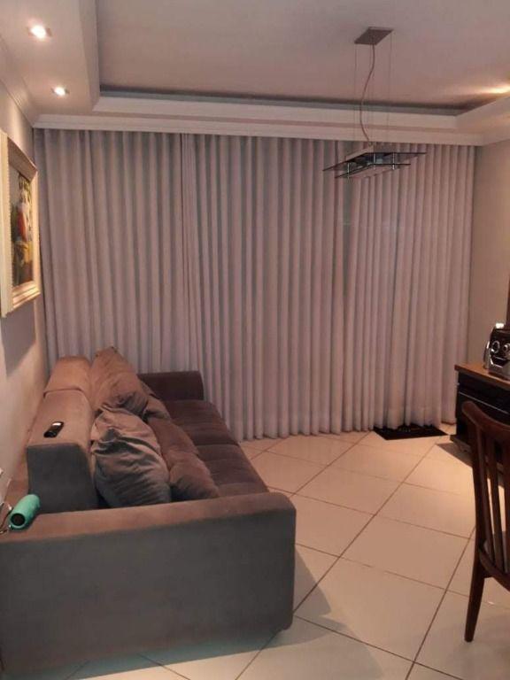 Apartamento, Jardim Vitória, 2 Quartos, 1 Vaga
