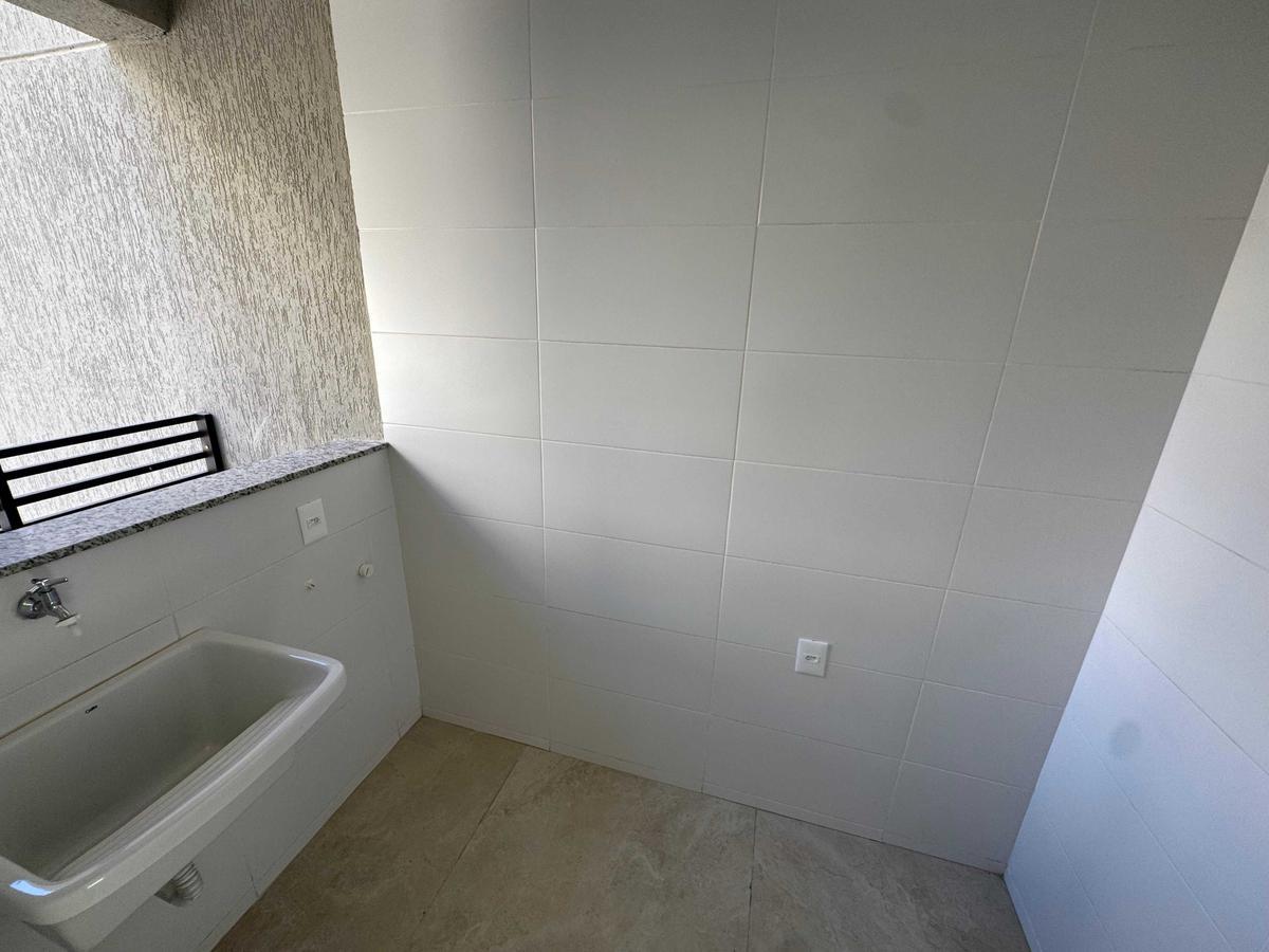 Apartamento, Serra, 2 Quartos, 2 Vagas, 1 Suíte