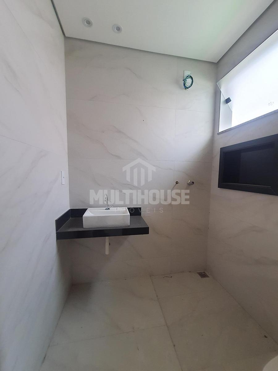 Casa, Santa Mônica, 3 Quartos, 4 Vagas, 1 Suíte