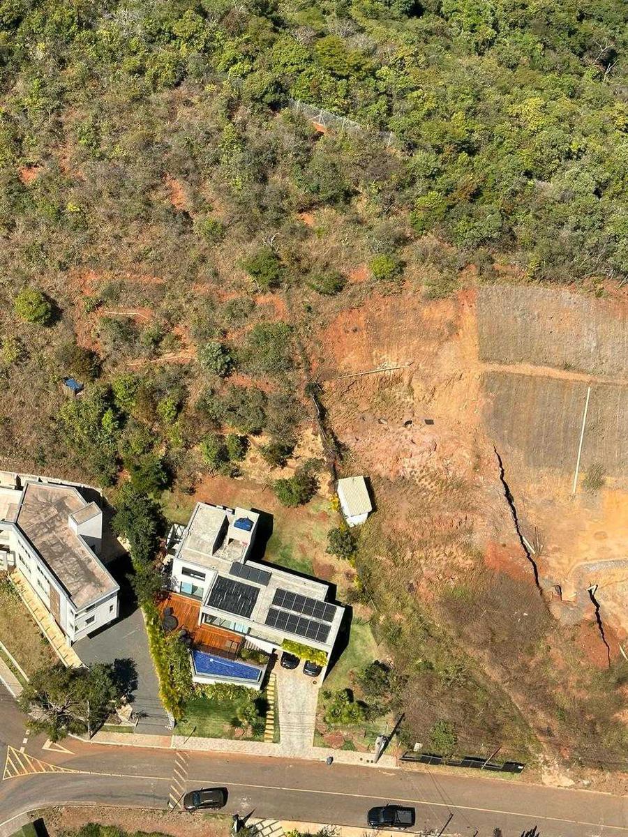 Lote, Mirante da Mata, 0 Quarto, 0 Vaga