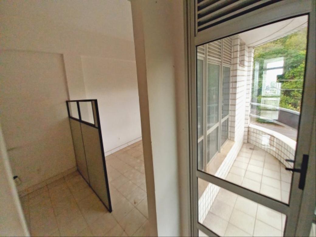 Sala, Santa Lúcia, 0 Quarto, 2 Vagas