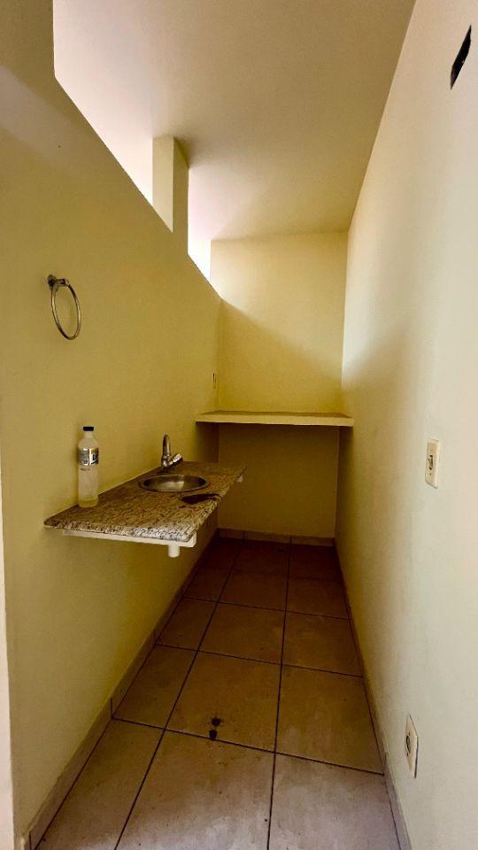 Sala, Centro, 0 Quarto, 0 Vaga