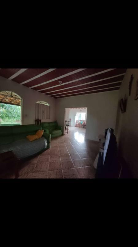 Fazenda, Dumaville, 3 Quartos, 10 Vagas