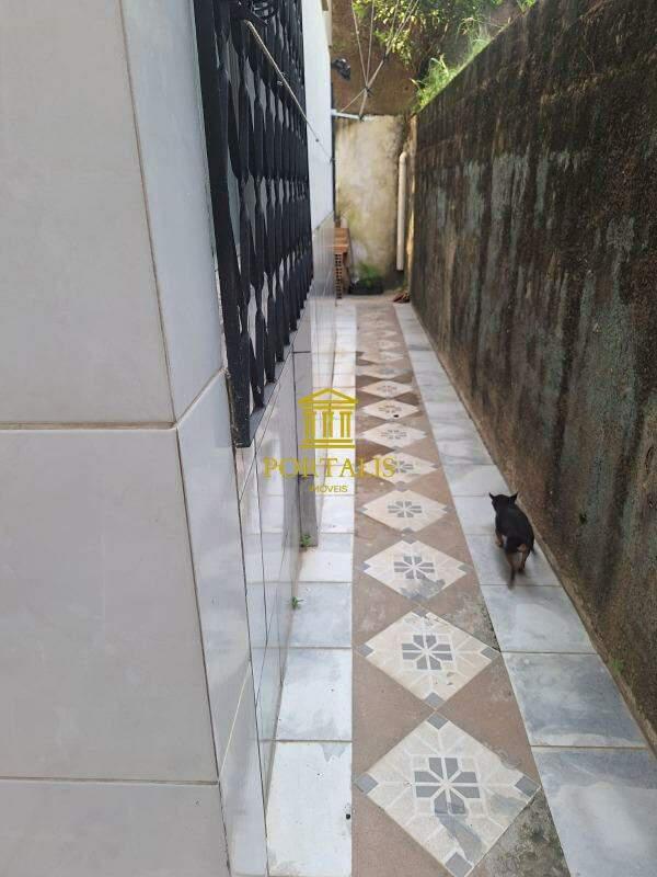 Apartamento, Colégio Batista, 2 Quartos, 0 Vaga, 1 Suíte