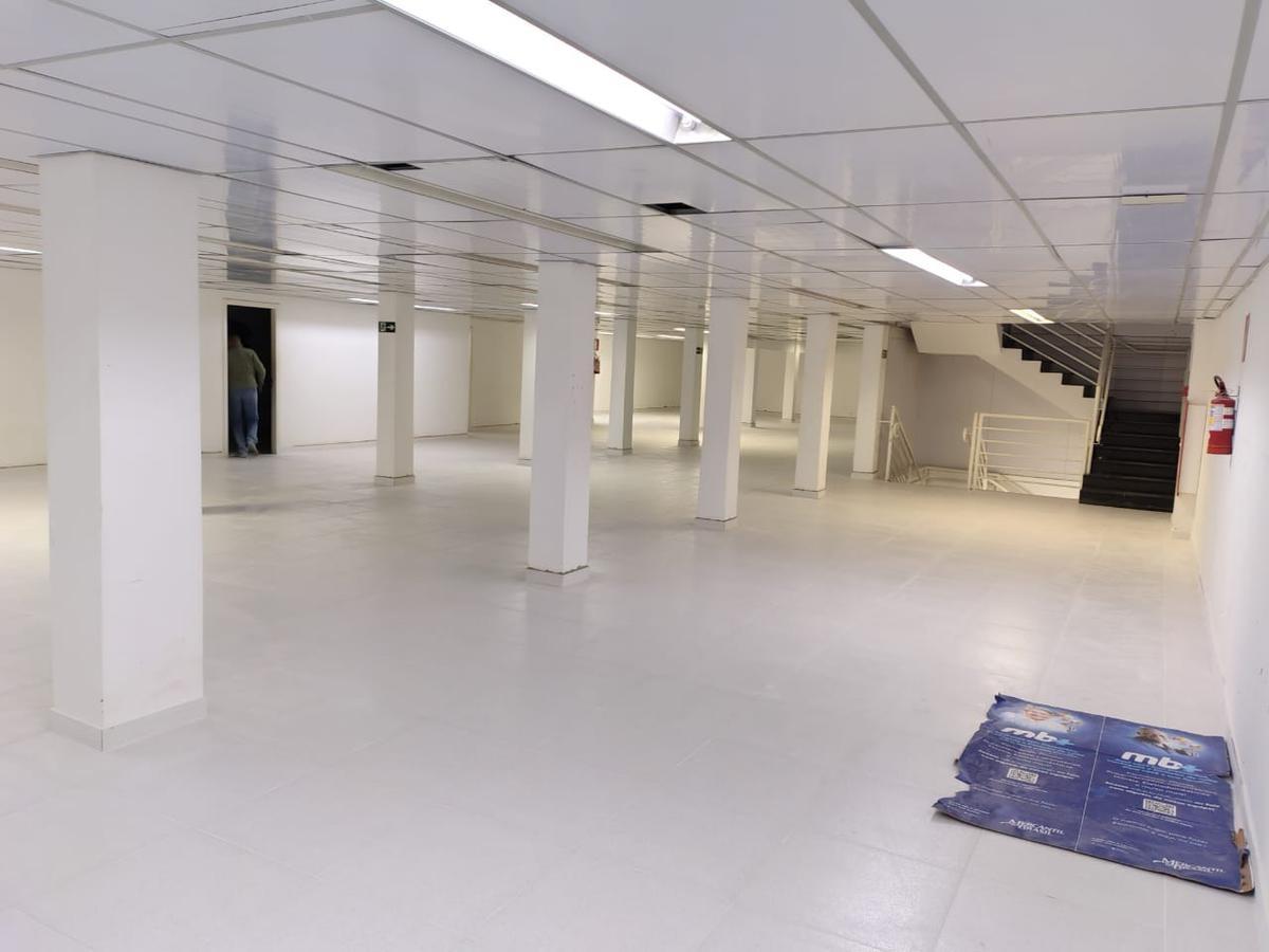 Andar, Centro, 0 Quarto, 0 Vaga