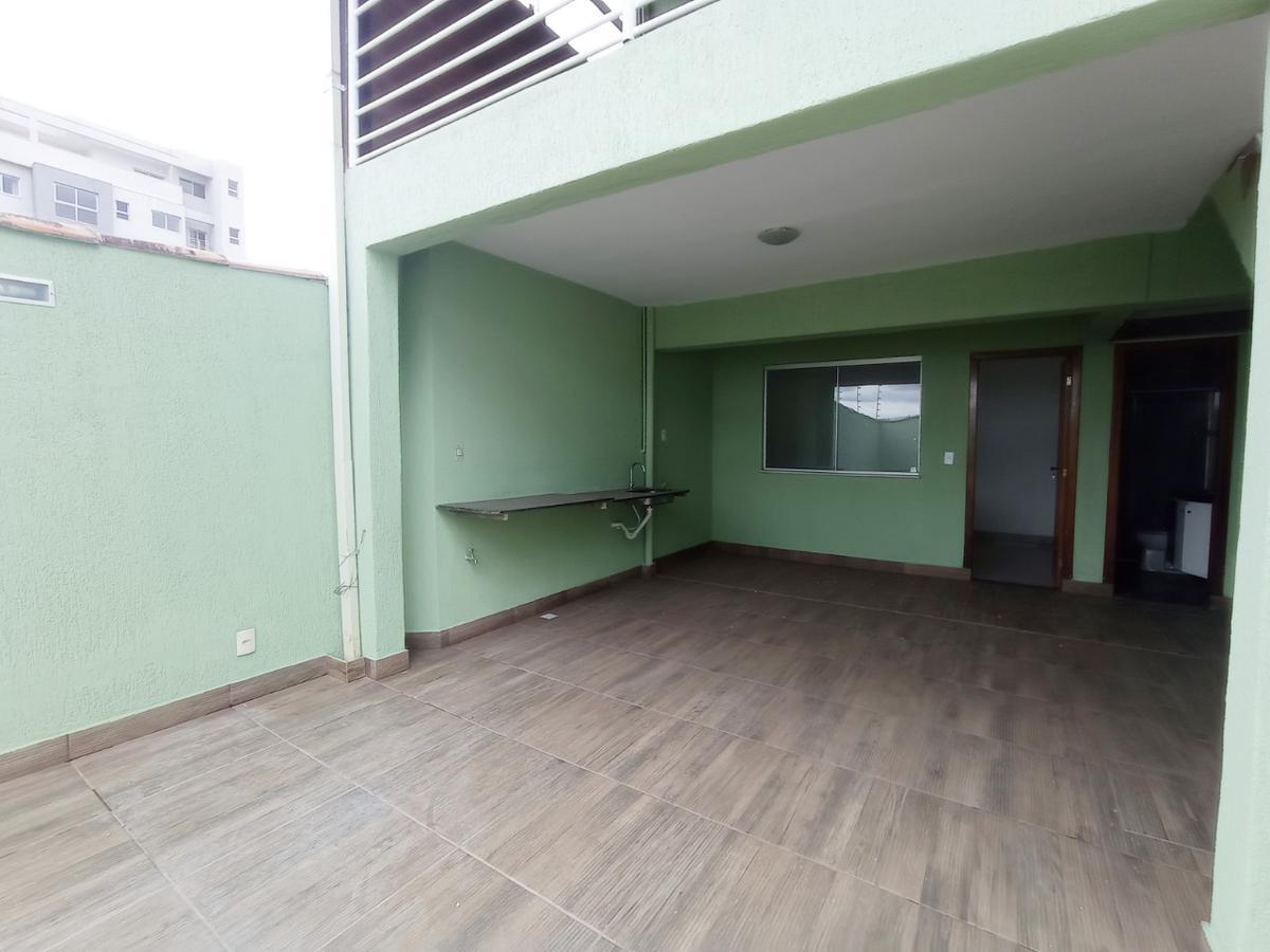 Casa, Jardim Leblon, 3 Quartos, 2 Vagas, 1 Suíte