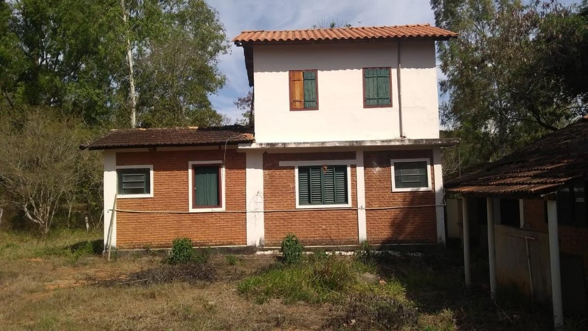 Fazenda, Centro, 4 Quartos, 2 Vagas