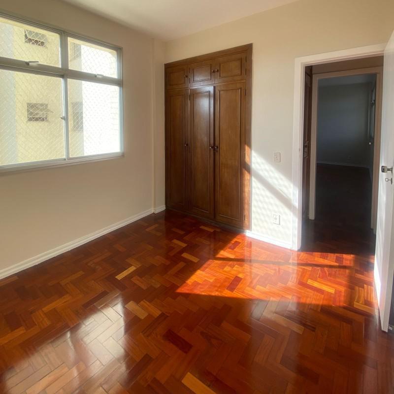 Apartamento, Floresta, 3 Quartos, 1 Vaga, 1 Suíte