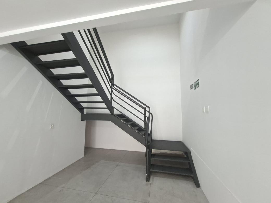 Andar, Funcionários, 0 Quarto, 0 Vaga