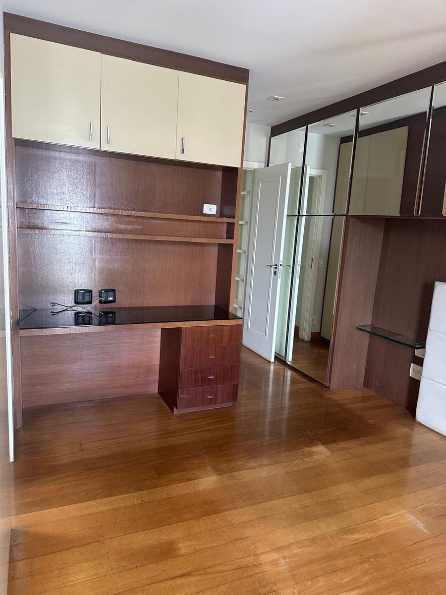 Apartamento, Funcionários, 4 Quartos, 3 Vagas, 2 Suítes