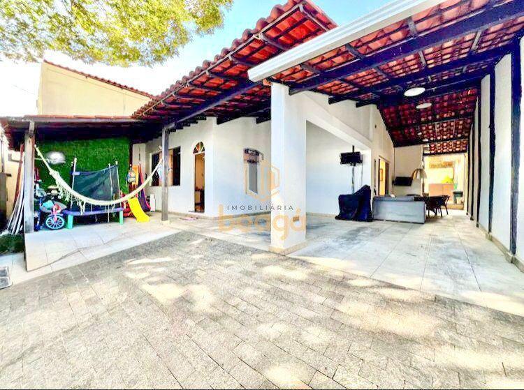 Casa, Planalto, 4 Quartos, 4 Vagas, 2 Suítes