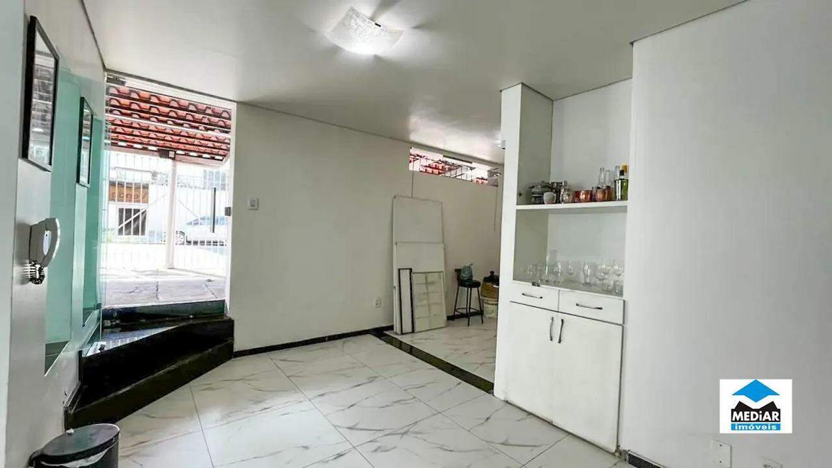 Casa, Santa Branca, 3 Quartos, 1 Vaga, 2 Suítes
