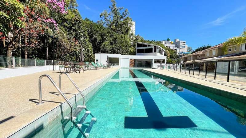 Casa, Buritis, 4 Quartos, 2 Vagas, 1 Suíte