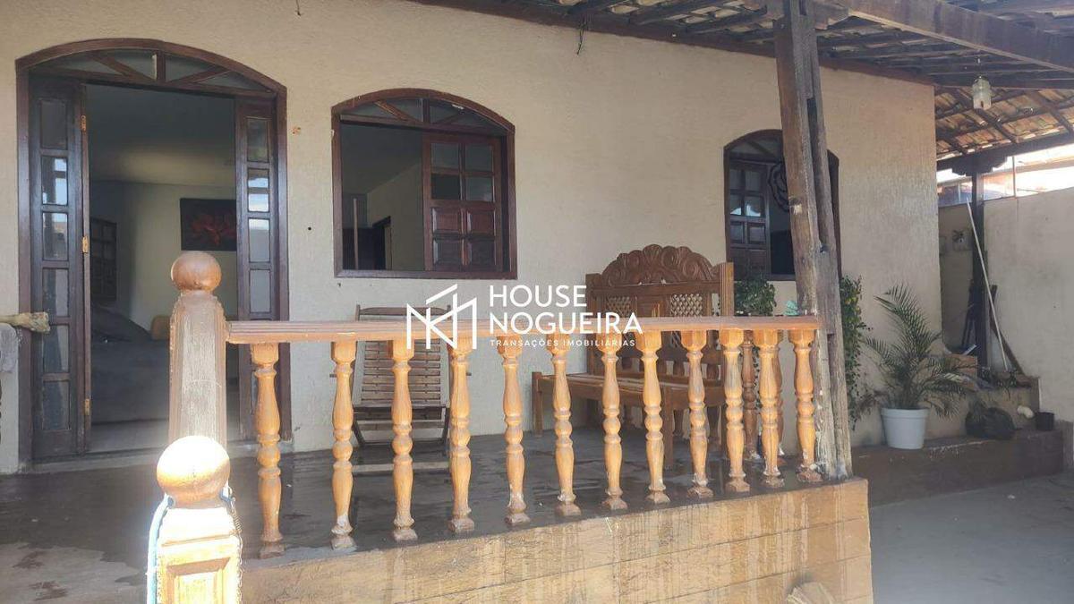 Casa, Palmeiras, 2 Quartos, 2 Vagas, 1 Suíte