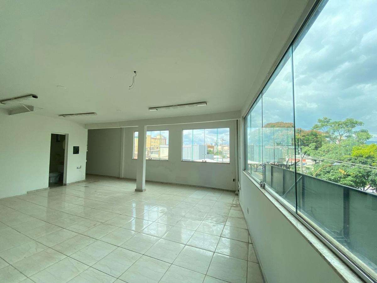 Prédio, Santa Cruz, 0 Quarto, 2 Vagas