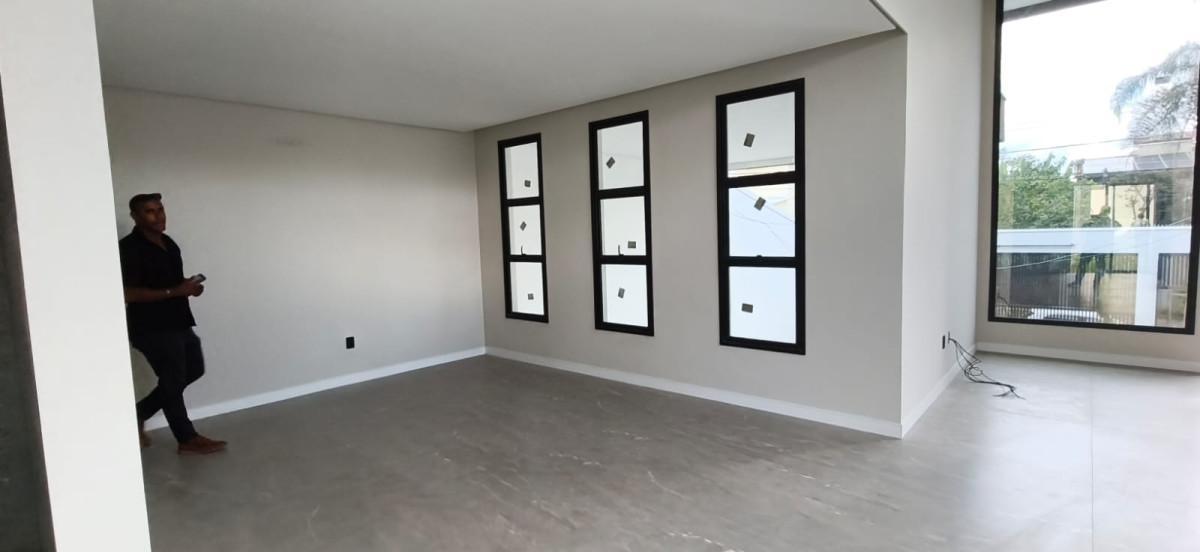 Casa, Trevo, 4 Quartos, 4 Vagas, 3 Suítes