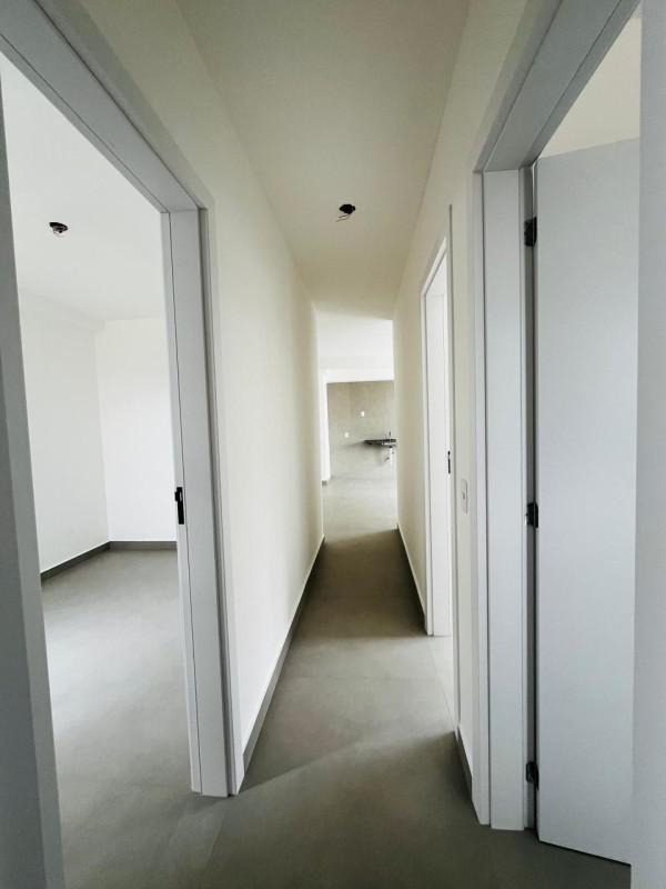 Cobertura, Jardim Industrial, 2 Quartos, 2 Vagas, 1 Suíte