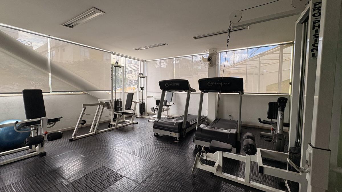 Apartamento, Estoril, 2 Quartos, 1 Vaga, 1 Suíte