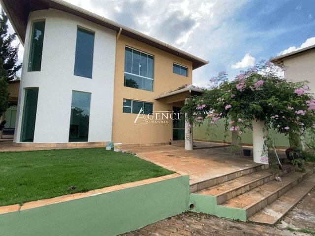 Casa, Vale do Sol, 4 Quartos, 0 Vaga, 2 Suítes
