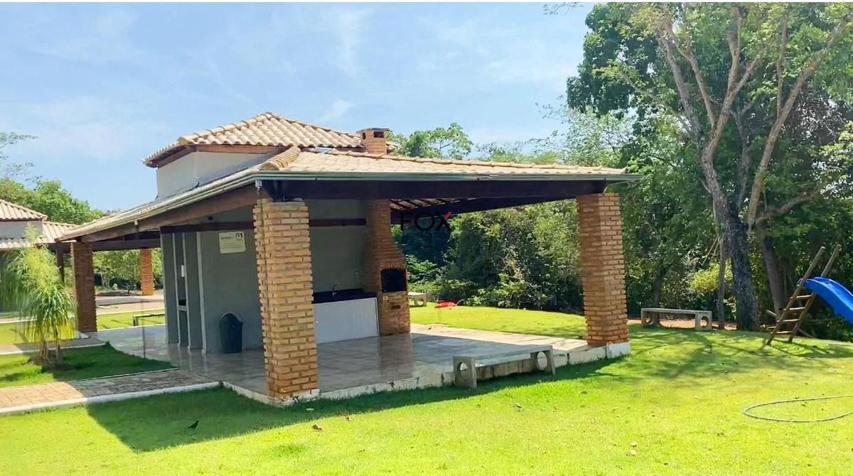 Lote, Centro, 0 Quarto, 0 Vaga