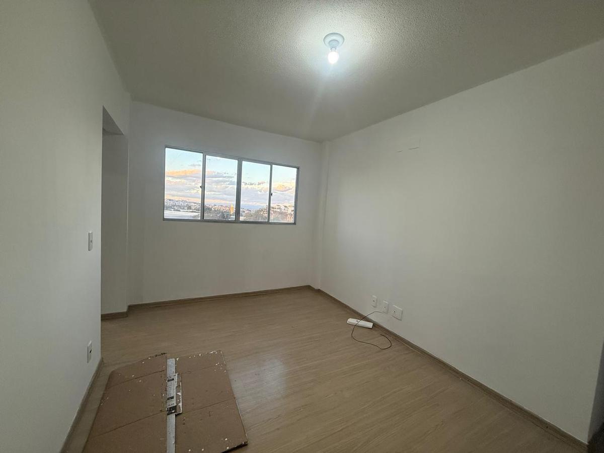 Apartamento, Santa Cruz, 2 Quartos, 1 Vaga