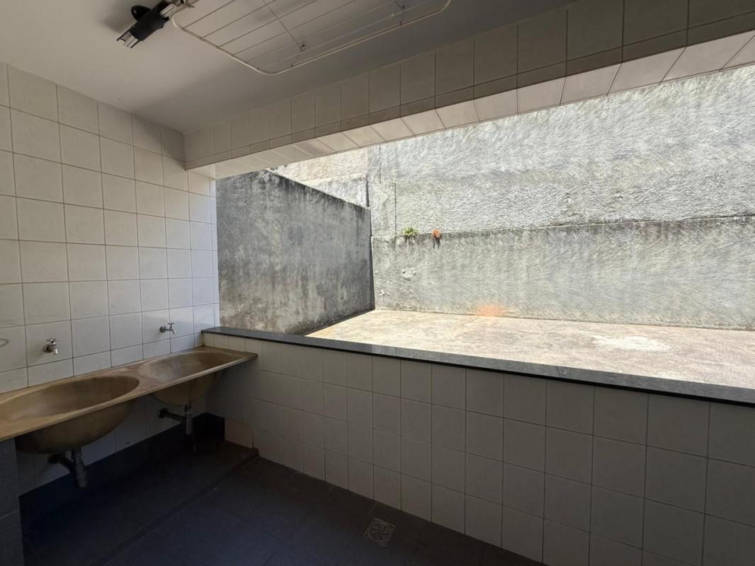 Casa, Itapoã, 5 Quartos, 4 Vagas, 3 Suítes