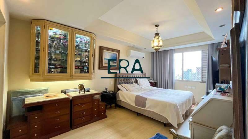 Apartamento, Funcionários, 4 Quartos, 2 Vagas, 1 Suíte