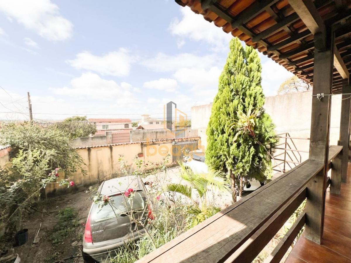 Casa, Pedra Azul, 3 Quartos, 3 Vagas, 1 Suíte