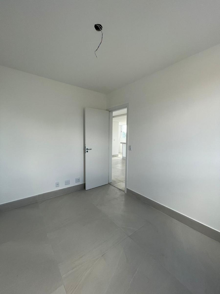 Apartamento, Ipiranga, 2 Quartos, 2 Vagas, 1 Suíte