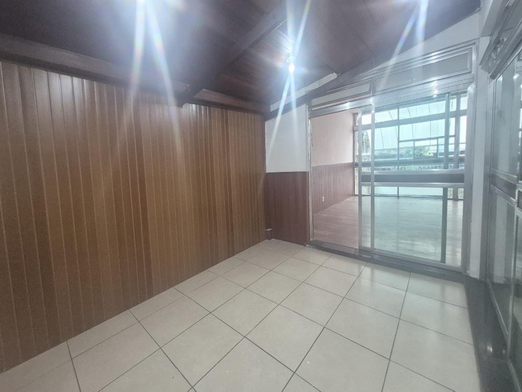 Sala, Lourdes, 2 Quartos, 0 Vaga