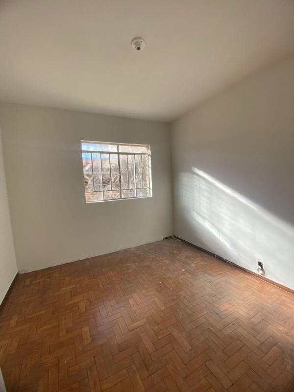 Casa, Camargos, 3 Quartos, 1 Vaga, 1 Suíte