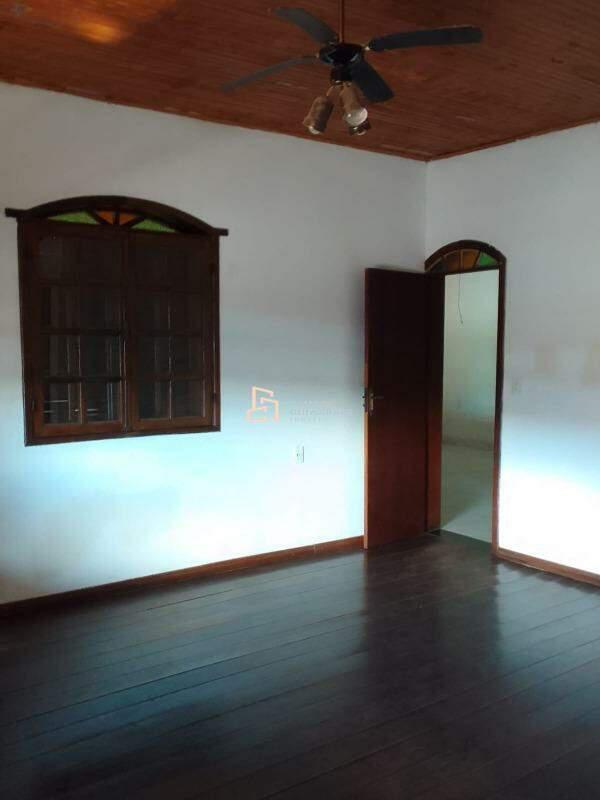 Casa, Miramar (barreiro), 2 Quartos, 1 Vaga, 1 Suíte